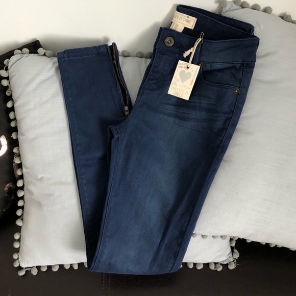 GIRLS SIZE 10-12 DENIM JEANS - Picture 4 of 4